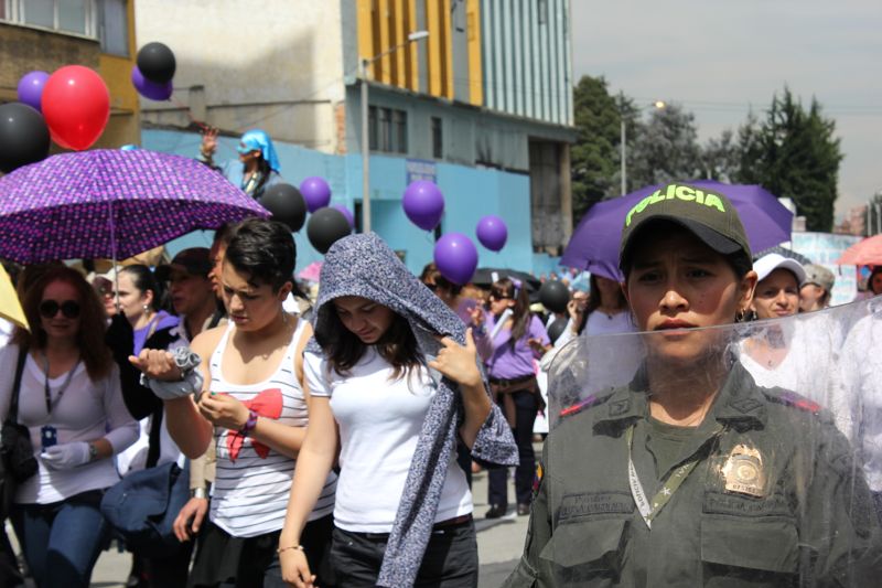 Así transcurre la marcha por la Paz y la Democracia | Secretaría de ...