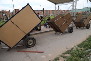 Foto de carretas de recicladores