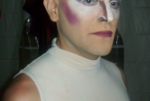 Ganador Luis Daniel Castro con maquillaje y efectos especiales