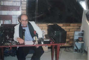 Reinaldo Ernesto Tangarife Castillo ganador del Premio Artistas con Discapacidad 2013