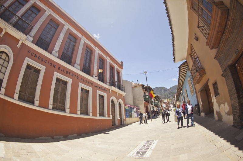 Fachada Fundación Gilberto Álzate Avendaño