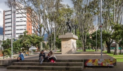 Parque almirante padilla Park way