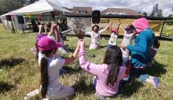 Niños jugando